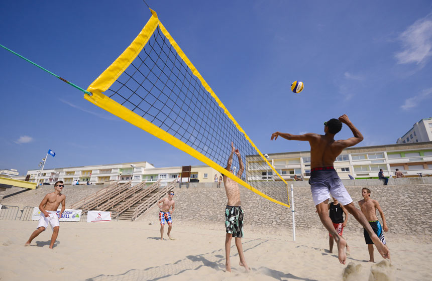 Grande plage de sable à Berck-sur-mer pour beach volley !