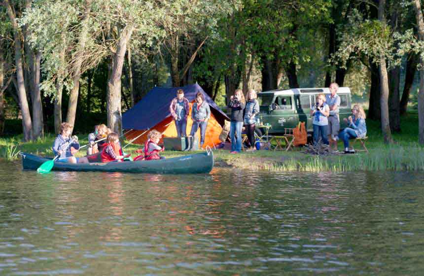 Camping municipal La Peupleraie -Canoë en famille - Long