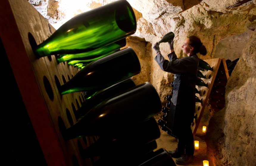 Descendre dans les caves de champagne