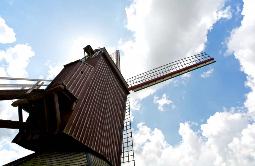 Les moulins, géants dans le paysage flamand