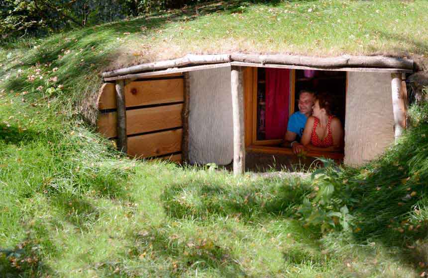 Maison de Hobbit du Nid dans les Bruyères à Fère-en-Tardenois