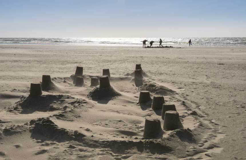Une grande plage pour faire autant de châteaux de sable que l’on veut !
