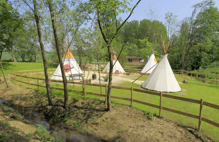 Camping Les Etangs du Moulin - Tipi - Suzy