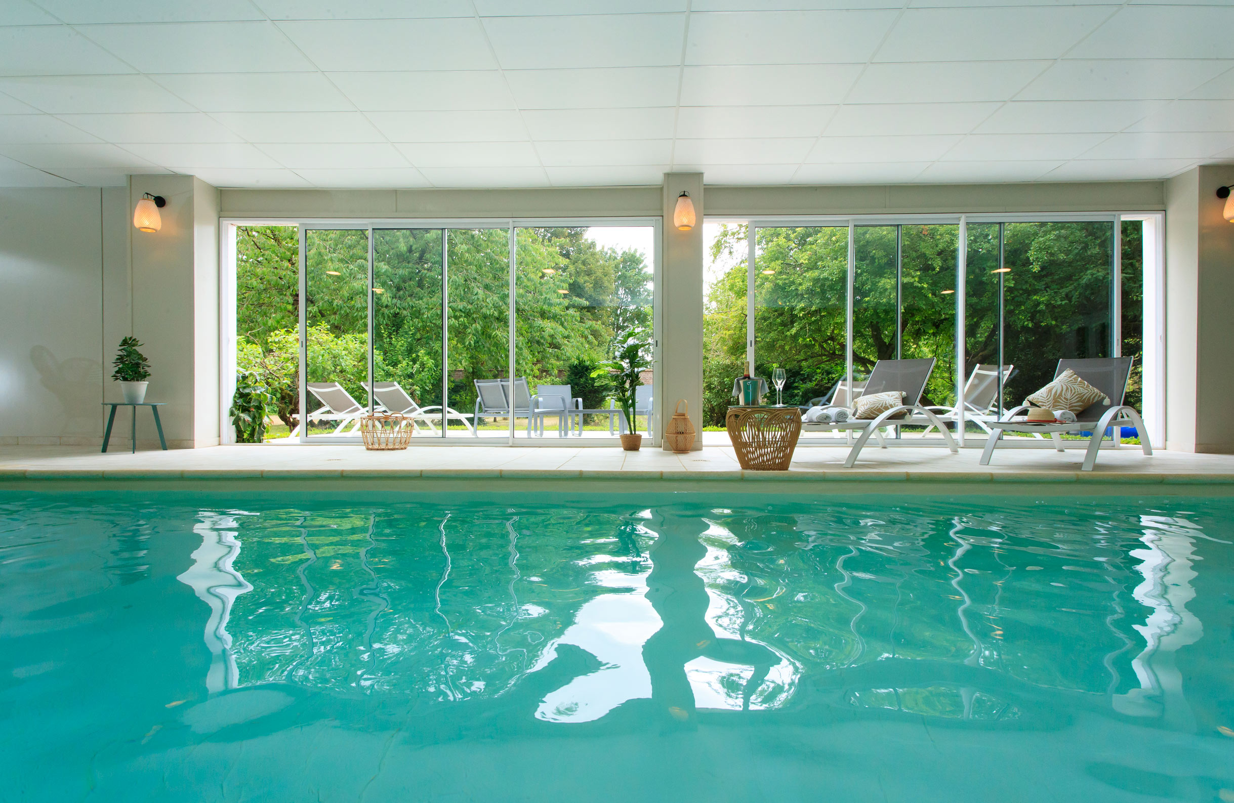La piscine de la maison d'hôtes La Villa Varentia à Villers-Bretonneux