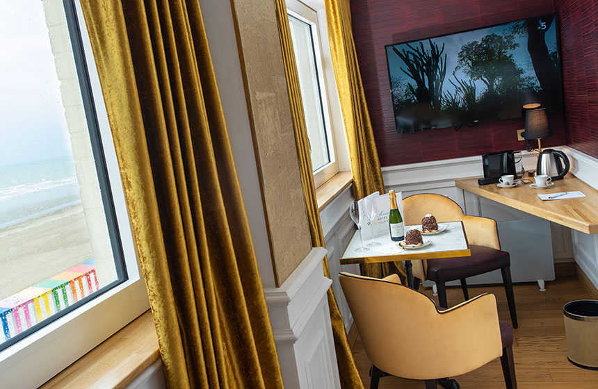 Votre chambre Luxe à l'hôtel Merveilleux à Malo les Bains